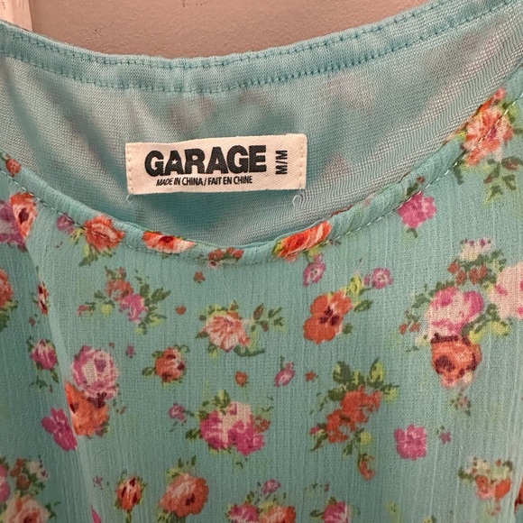 Women’s Garage summer floral dress - Picture 4 of 4